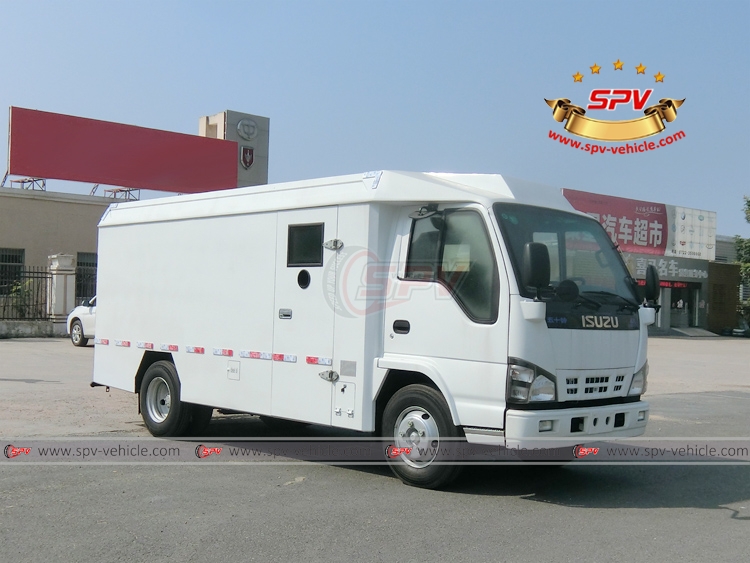 Armored Truck ISUZU - RF